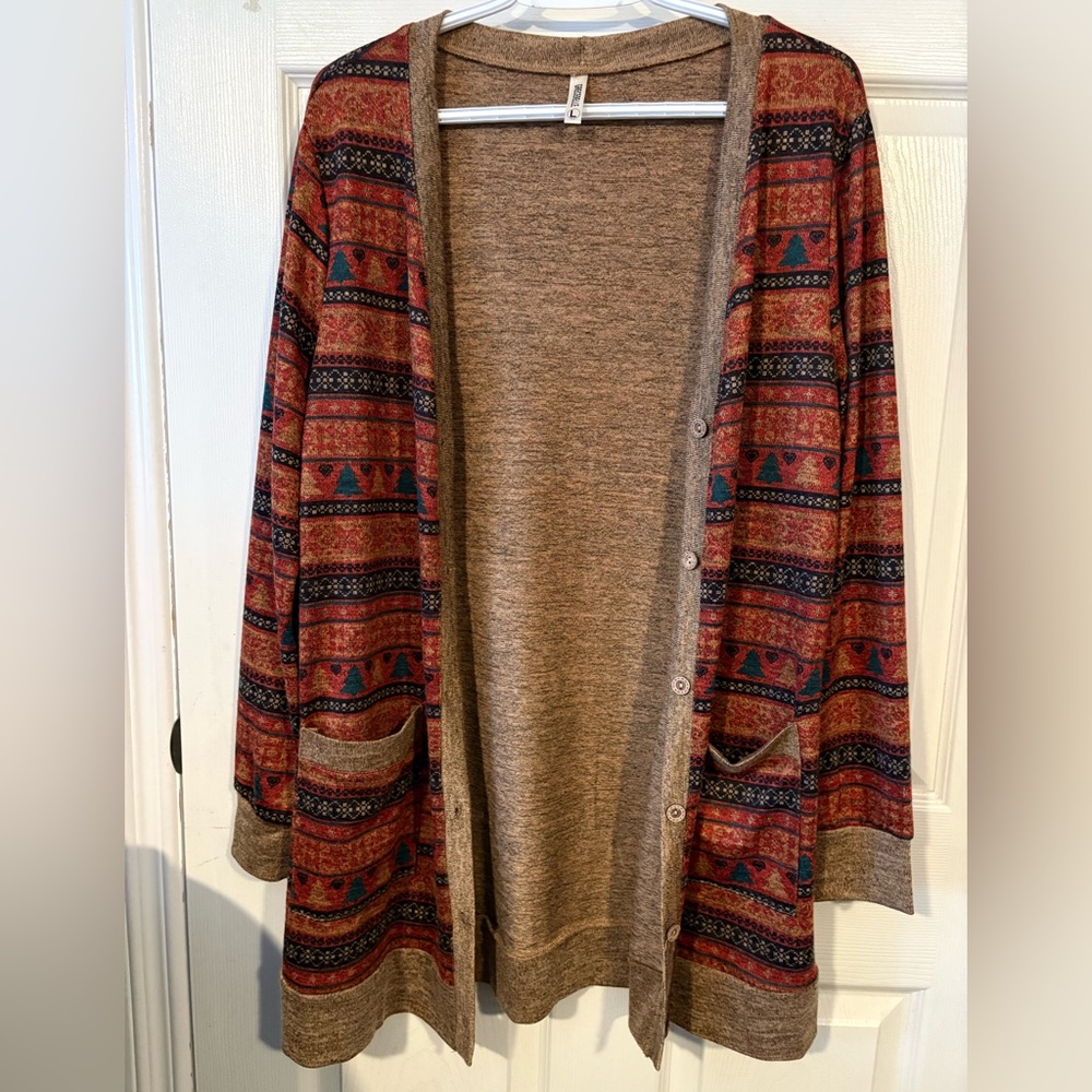 Multicolor Patterned Women's Sweater - Picture 3 of 9